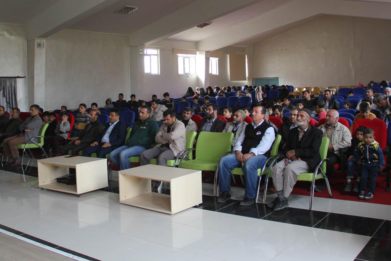 “Her devirde Hz. Ömer gibi idareciler bulunmalıdır” “Her devirde Hz. Ömer gibi idareciler bulunmalıdır”